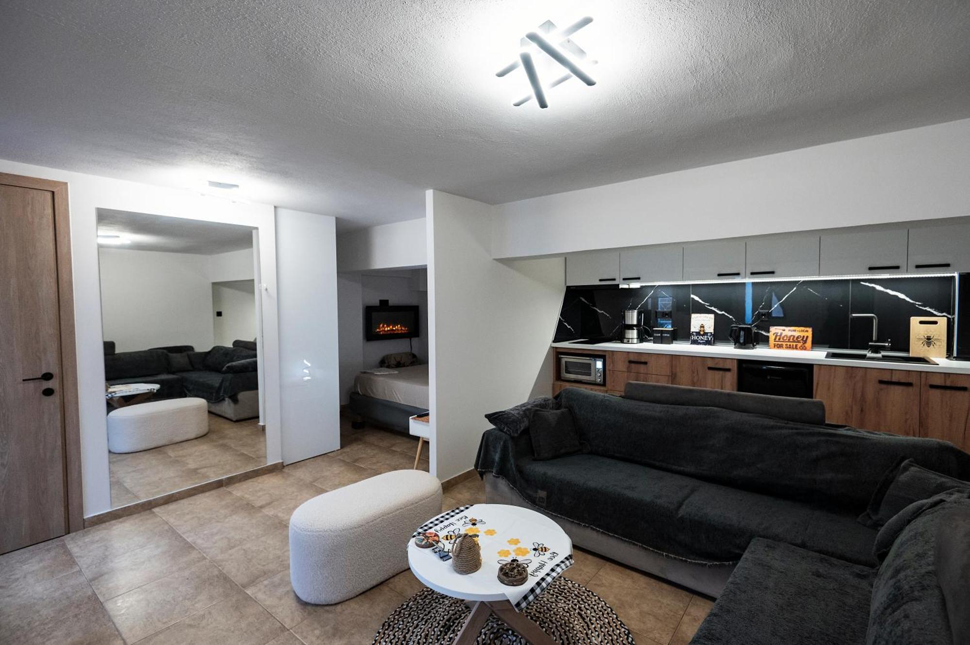 La Casa De Spyrakos Apartment Volos Luaran gambar